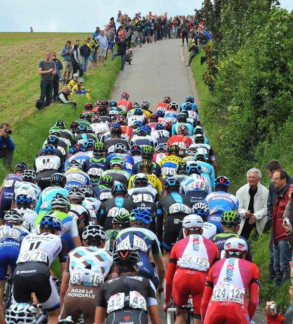 Plusieurs coureurs et managers dénoncent