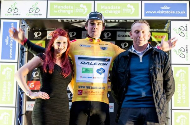 Tom Scully , leader au cg individuel Pearl Izumi Tour 2013 (Photos Team Raleigh) team Scud