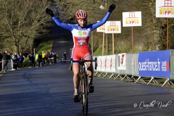 La Championne de France juniors Emeline Gaultier (Photo Camille Nicol) Em 12