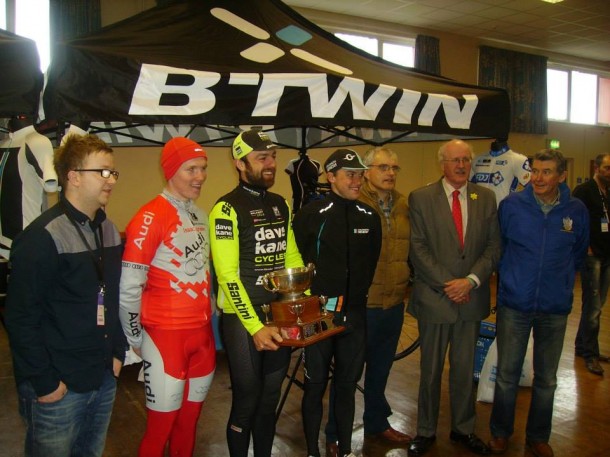 Le podium du Tour of Ards (Photos Ards Cycling Club) Adrs Cycling Club