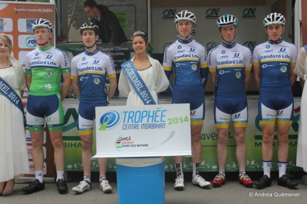 Les juniors Irlandais de la Nicolas Roche performance composé le Team Ireland lors du Trophée Centre Morbihan photo Andréa Quémener