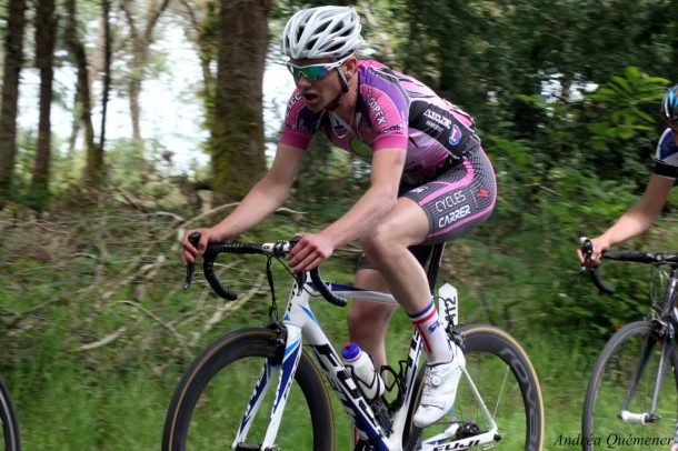 Baptiste Flégeo remporte les Routes du Scorff 10 Le général pour Baptiste Flegeo d'Hennebont Cyclisme photo Andrea Quemener