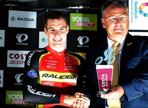 Tour Series: Le Breton Matthieu Boulo triomphe à Redditch 9 Victoire et record du tour le plus rapide pour Matthieu Boulo
