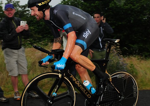 Wiggins remporte le titre au Royaume-Uni 8 Wiggins avait déjà 30 secondes d'avance au premier point intermédiaire photo Larry Hickmott www.velouk.net