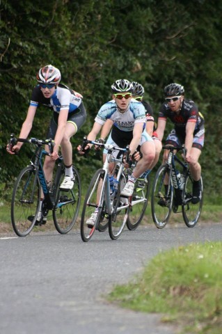 Irlande; Paidi O'Brien devant Eddie Dunbar sur le championnat du Munster 8 L'échappée gagnante (Photo Maura Lynch Moriarty)