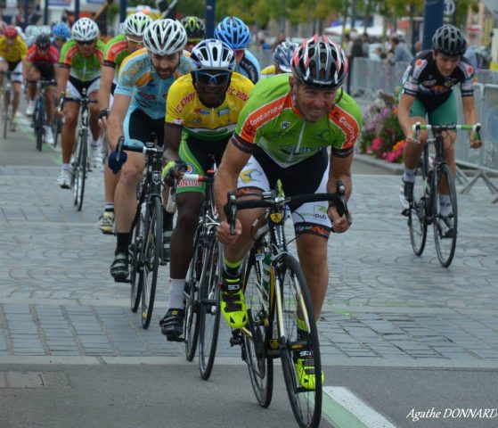 Aziz-Abdoul Nikiema, un Burkinabè sous les couleurs du VC Pontivy 8 Aziz Abdoul Niekema en 2ème position (photo Agathe Donnard)