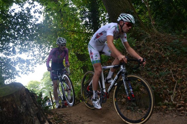 CC de Hénanbien: victoire d'Amaël Jegu 8 Amaël Jegu a fait la différence sur Florian Richeux dans la partie technique (photo Coline Briquet)