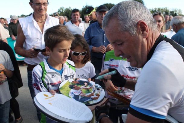 Stephen Roche : "Je suis sûr que Nicolas réussira avec Sky" 9 En Bretagne aussi , Stephen Roche a de nombreux fans