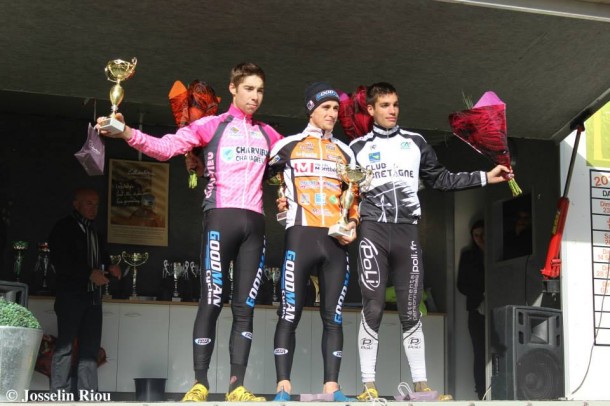 Le podium espoirs (photo Josselin Riou) 