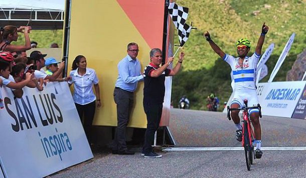 Tour de San Luis: Daniel Diaz fait coup double , Sepulveda 4ème 7 Daniel Diaz remporte la 2ème étape et prend le maillot de leader (photo Tour de San Luis)