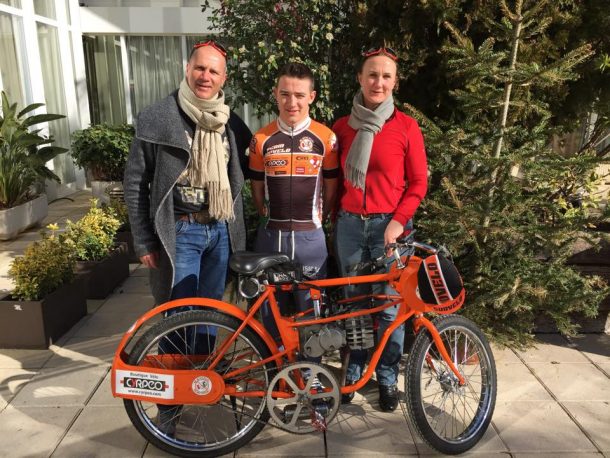 L'Irlandais Graham O'Brien rejoint le team Sud Vélo 7 Graham O'Brien avec David Ducros et Helen Philips Bevis
