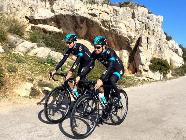 Les Français de la Nicolas Roche Performance Team en stage avec l'équipe de France sur piste 8 Nicolas Roche et Chris Froome prendront le départ du Tour d'Andalousie demain