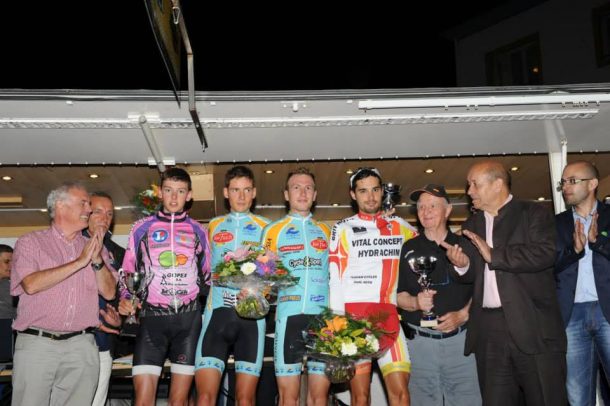 Le champion d'Ulster Ryan Reilly rejoint l'AC Bisontine 8 Sur le gp de Lorient Ryan Reillly à gauche, avait su se montrer et faire son premier podium en France a seulement 17 ans sous les yeux de Mr le ministre Jean Yves Le Drian