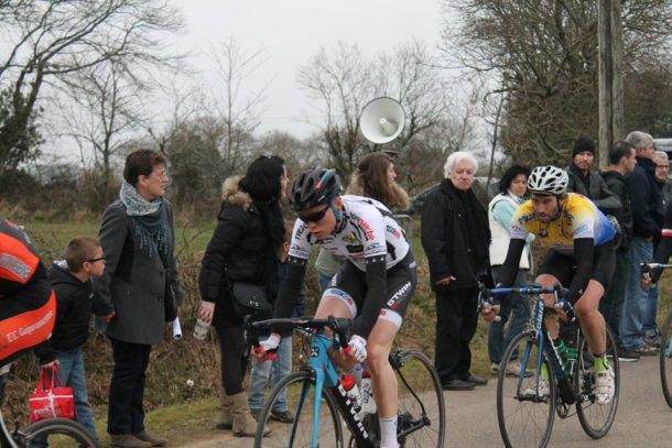 Alan Riou: " j'aimerais faire le Paris-Roubaix juniors" 8 Sur Guipavas le week-end dernier où il l'emporte en costaud (pht Be Celt)