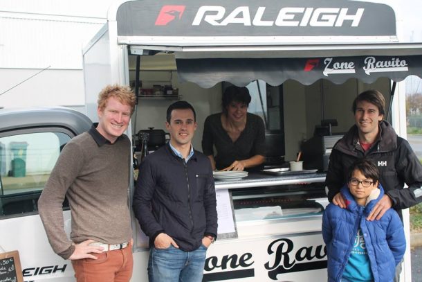 La "Tro Bro Léon Raleigh Vintage" aura lieu le 18 avril prochain 9 le petit camion "Zone Ravito RALEIGH"