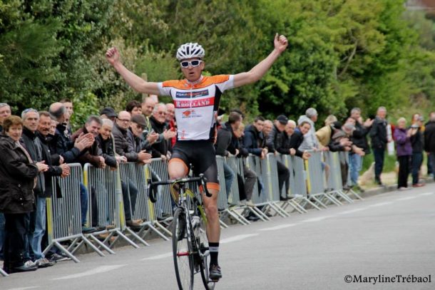 Guilers: Alexandre Kermarec devant Arnaud Guilloux 7 Alexandre Kermarec s'offre le GP du Muguet à Guilers