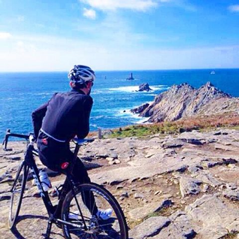 La Bretagne, ses pointes escarpées où il aime se rendre le temps d'une ballade ! 