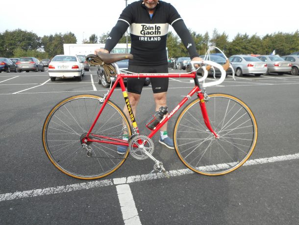 Le mythique vélo Raleigh de Stephen Roche qui l'avait fait gagné la An Post RAS en 1979