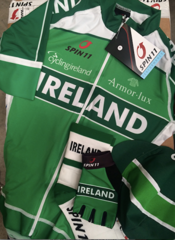 La marque Bretonne Armor Lux partenaire de la fédération Irlandaise de cyclisme 8 La marque Bretonne sur le maillot Irlandais