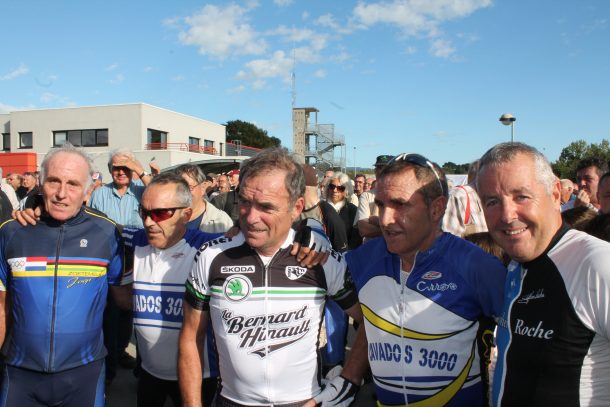 Robert Marchand, Stephen et Lawrence Roche, Bernard Hinault, Cyrille Guimard et d'autres champions pour le rendez vous de Pipriac 7 Joop Zoetemelk était le parrain de l'édition 2014