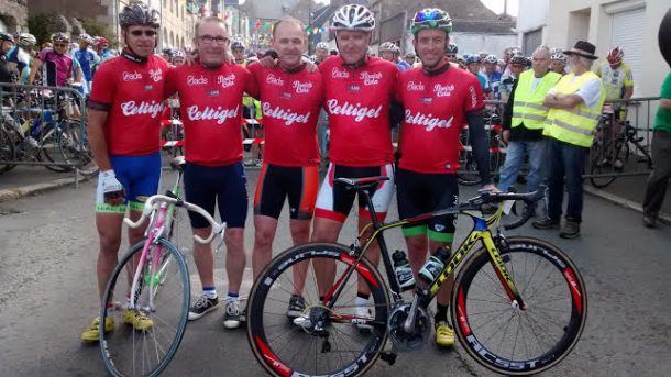 La "Pierre Le Bigaut-Muco" prend des couleurs Irlandaises 8 Laurent CHANDEMERLE (humoriste), Philippe LELEU (ex-pro), Sébastien HINAULT (parrain 2015).Photo: © Yves MAINGUY