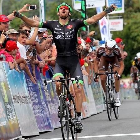 Une ballade avec Arnaud Gérard ce week-end ! 9 victoire d'étape sur le Tour du Poitou-Charentes (Photo Dr)