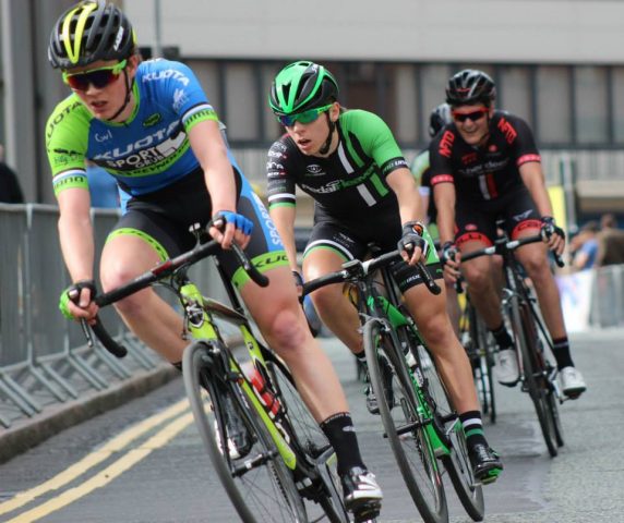4 Britanniques dans les rangs du Team Dynamo Cover en Bretagne 7 Oliver Maxwell arrive en Bretagne dans le team Dynamo Cover (photo Louise Waingright)