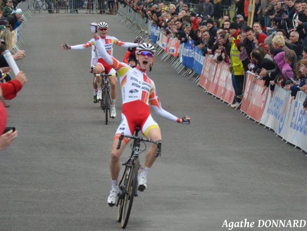 Bretagne espoirs: Tony Périou devant Valentin Lucas 6 La domination du VCP Loudéac aavec Tony Périou et Valentin Lucas (photo Agathe Donnard)