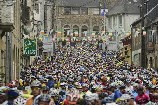 Stephen Roche parrain de la Pierre Le Bigaut 2016 8 La PLB MUCO aura des couleurs Irlandaises le 25 juin 2016 Photo: © Yves MAINGUY