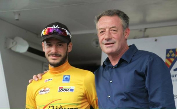 Julien Bernard: "Un véritable honneur de travailler pour Fränk Schleck et Trek Factory Racing" 11 Le vainqueur du Tour Nivernais Morvan avec son père (photo DR Tour Nivernais Morvan)
