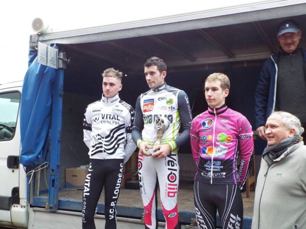 Le podium espoirs (photo Yann Déniel)