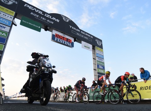 Tour Series: Chris Lawless s'offre la première manche, Morgan Kneisky le classement par points 9 lawless 1