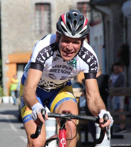 "Slainte" pour la "O'Donneil" cyclo ! le temps des copains, de l'AC Milizac, pour l'Irlande ! 13 guinnes 5