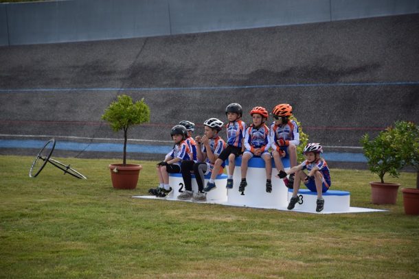 La piste de Plouay sort ses griffes pour le championnat de Bretagne de l'Omnium 11 plan