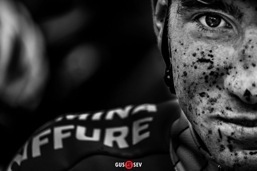 Behind The Lens : Gus Sev 11 4 les yeux