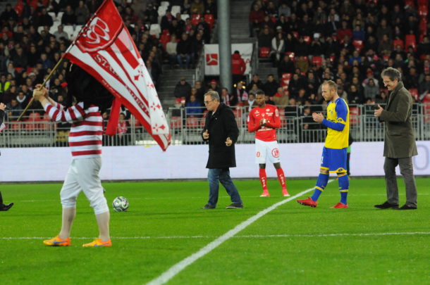Bernard Hinault et les champions Bretons au Stade Brestois pour la bonne cause 8 JML 3810