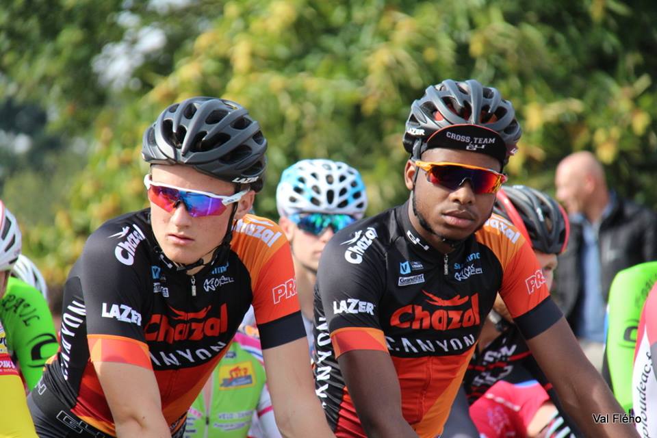 Antoine Benoist se fait plaisir au sein du Team Chazal-Canyon 8 camu