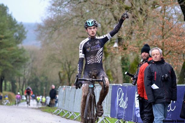 Cyclo-cross de Plumelec: Kylian Etienne devance Matthieu Boulo 8 toine
