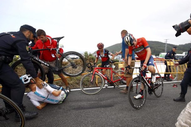 Gianni Bugno à Bruno Cornillet: "Les conditions de travail du coureur ne doivent pas être une affaire de business" 9 can u