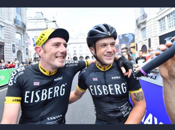 Quand le boss de "Brother UK" Phil Jones et le champion James Golding roulent pour la jeunesse Britannique 7 eisberg