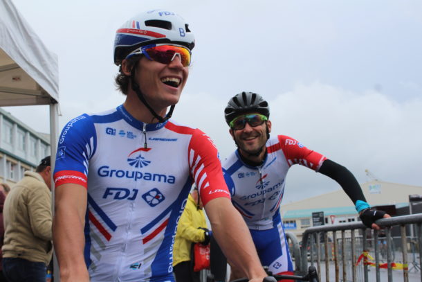 Une "Gentlemen", ce moment de communion en famille, entre adeptes de cette religion nommée cyclisme 12 084