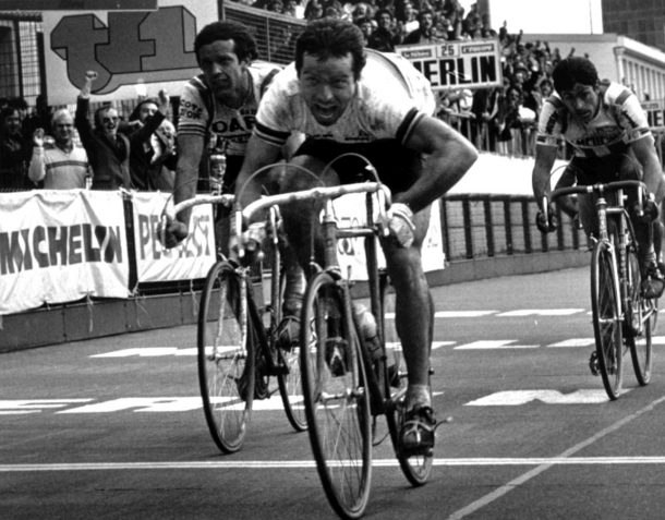 Le soutien de Peter Sagan à l'asso Bretonne Souffles d'Espoir (parrainée par Bernard Hinault) 10 roubzaix
