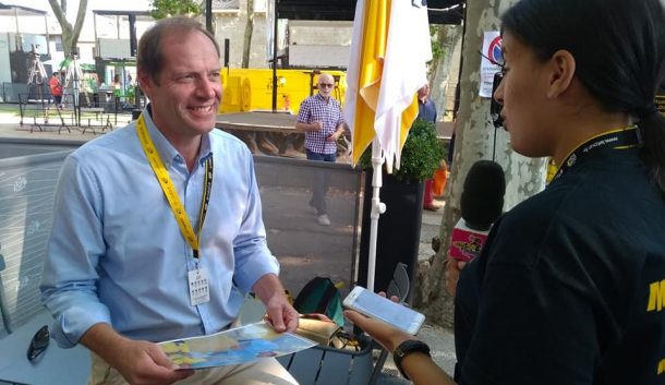 Le soutien de Bernard Hinault à MEDIA-PITCHOUNES : "Pourquoi le champion Français de demain ne viendrait il pas des cités? " 9 x