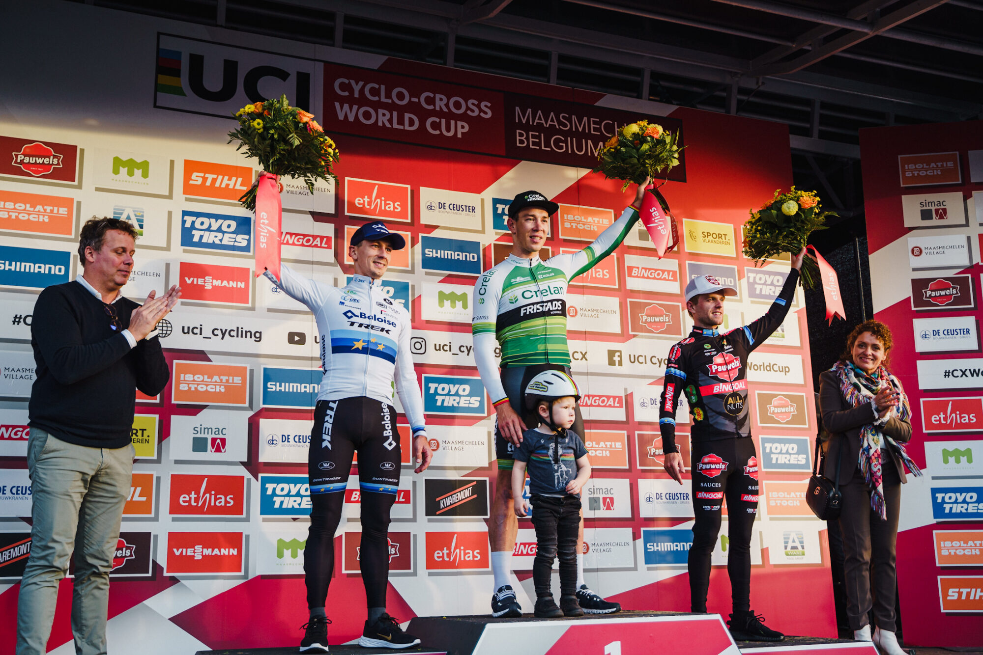 Coupe du monde de cyclo-cross: Laurens Sweeck met fin à la série de Eli Iserbyt 7 sik