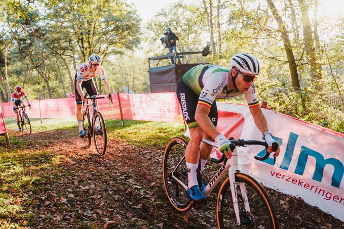 Coupe du monde de cyclo-cross: Laurens Sweeck en costaud 7 feuc