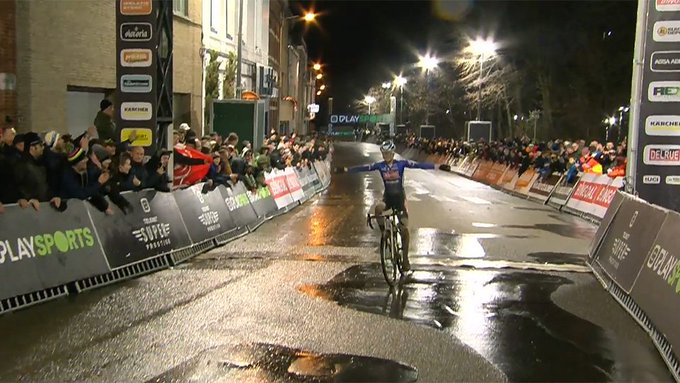 Superprestige de Diegem: le "one Woman show" de Puck Pieterse! 7 nift 1