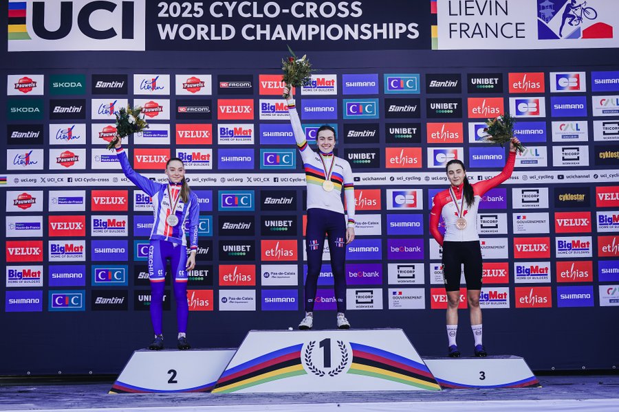La Française Lise Revol championne du monde juniors 7 doule